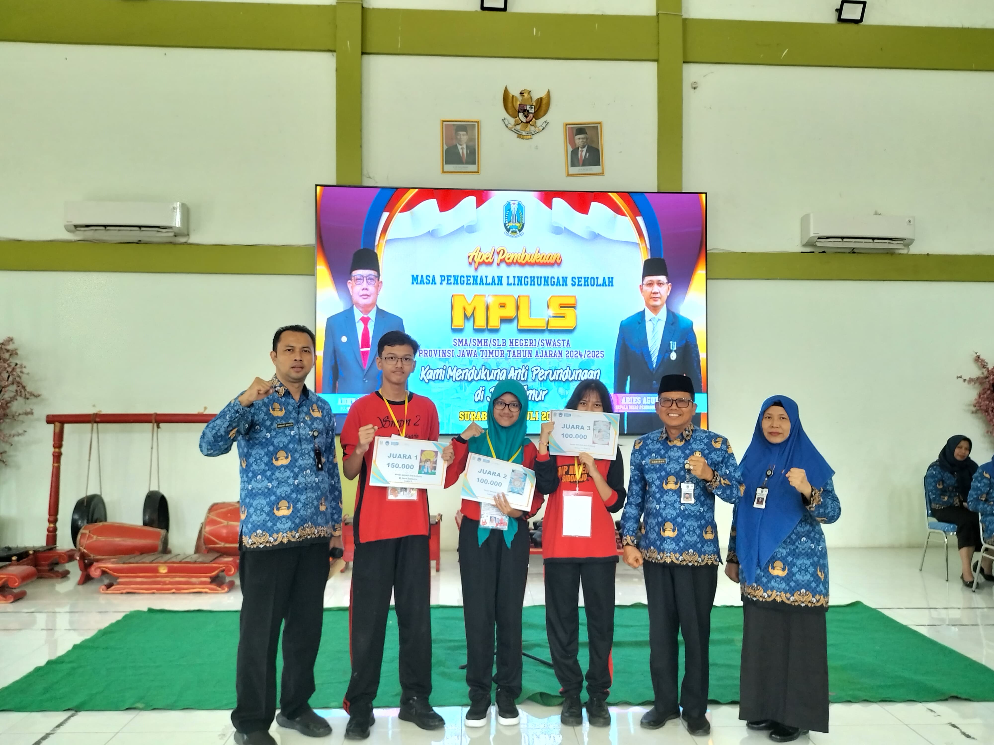 SMA Negeri 3 Sidoarjo Lakukan MPLS untuk Tahun Ajaran Baru 2024/2025 ...